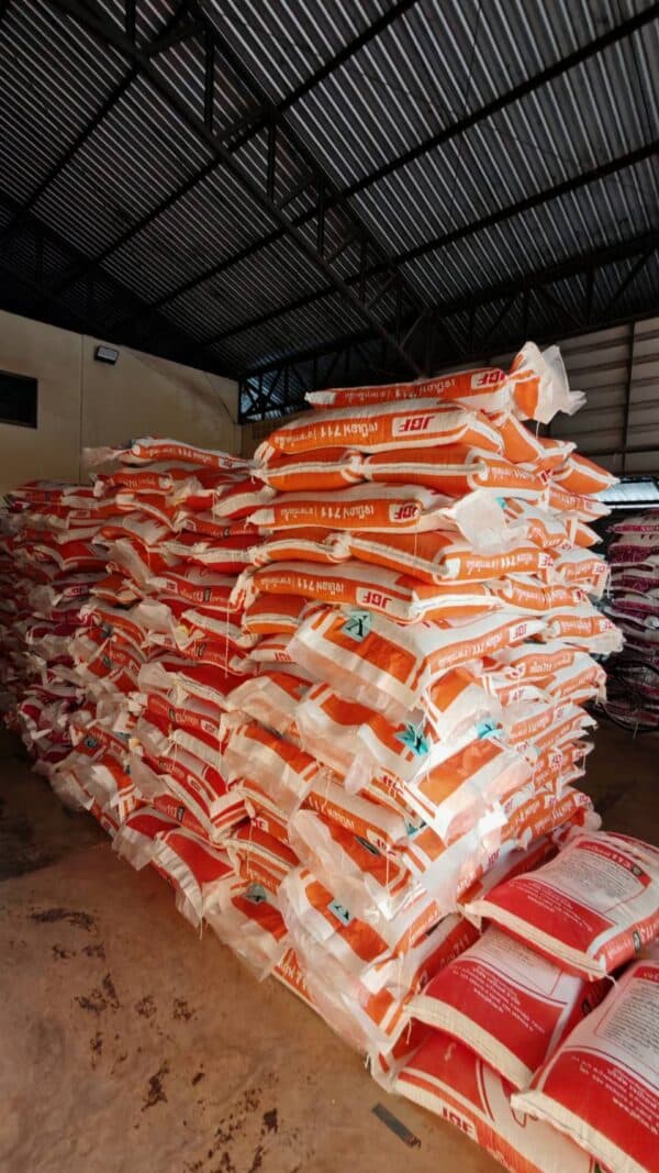 เจบีเอฟ 711 อาหารโคเนื้อ อายุเกิน 6 เดือนขึ้นไป บรรจุ 30กก. 12 โปรตีน ไม่มียูเรีย - Image 3
